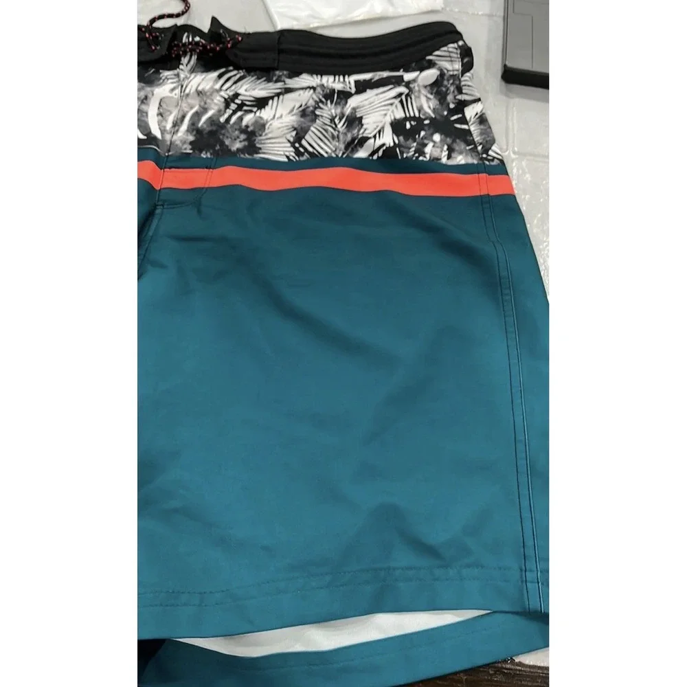 Old Navy California Mens Swim Shorts Size 38 Teal Green With Floral Design